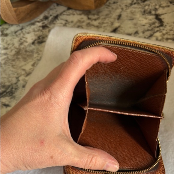 Louis Vuitton Monogram Wallet - Picture 5 of 15